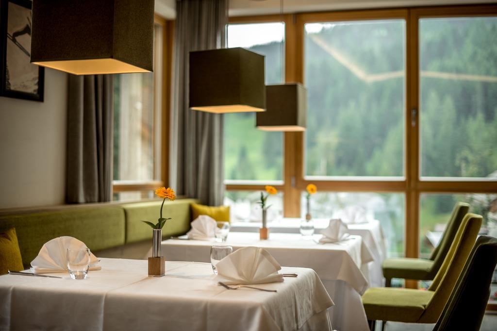 Hotel Diamant سان كاسيانو المظهر الخارجي الصورة