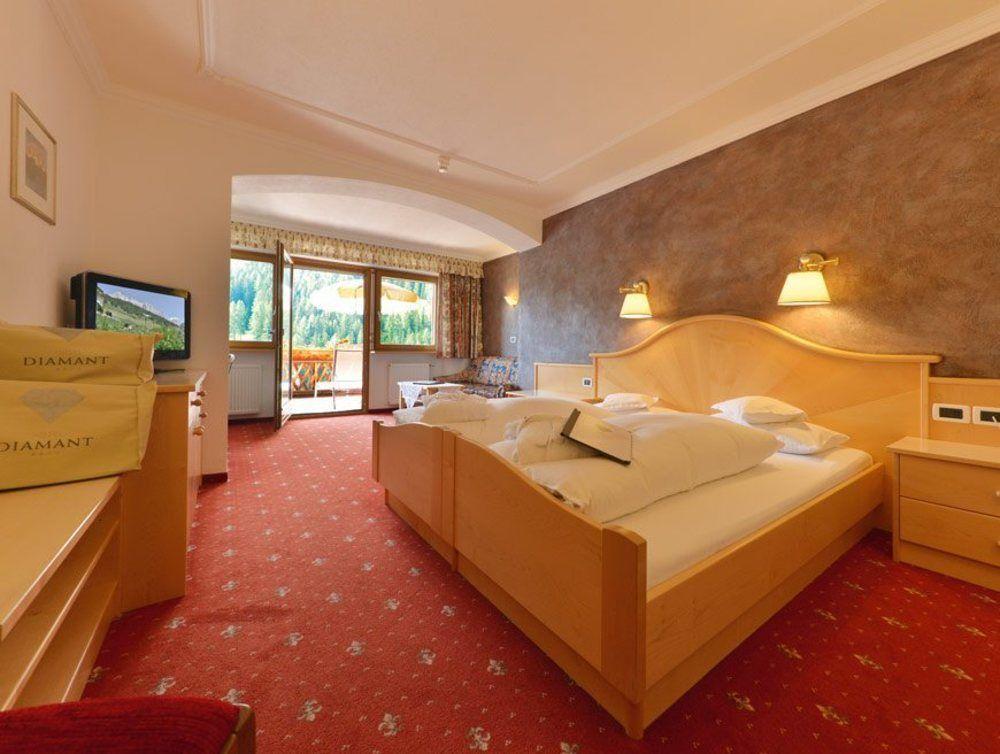 Hotel Diamant سان كاسيانو المظهر الخارجي الصورة