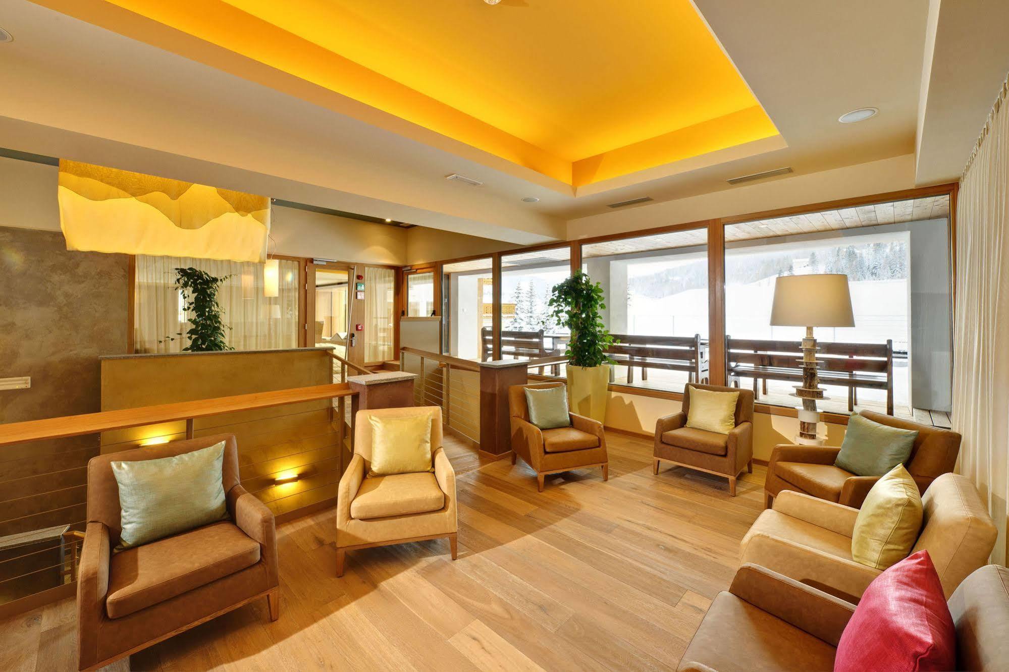 Hotel Diamant سان كاسيانو المظهر الخارجي الصورة