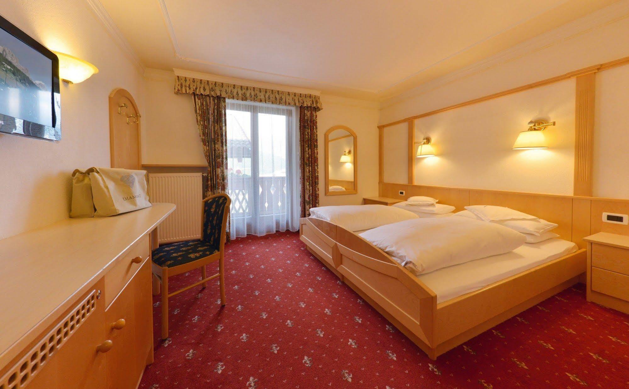 Hotel Diamant سان كاسيانو المظهر الخارجي الصورة