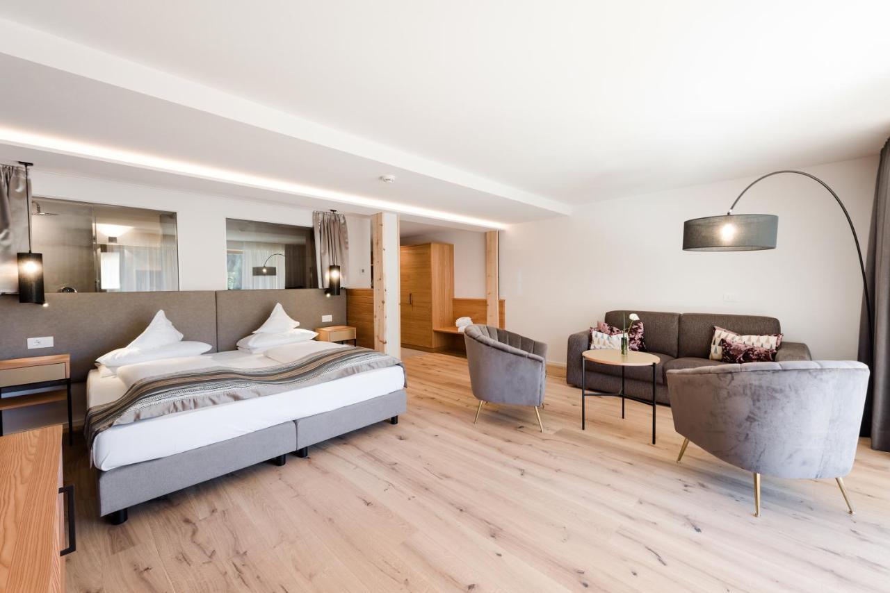 Hotel Diamant سان كاسيانو المظهر الخارجي الصورة